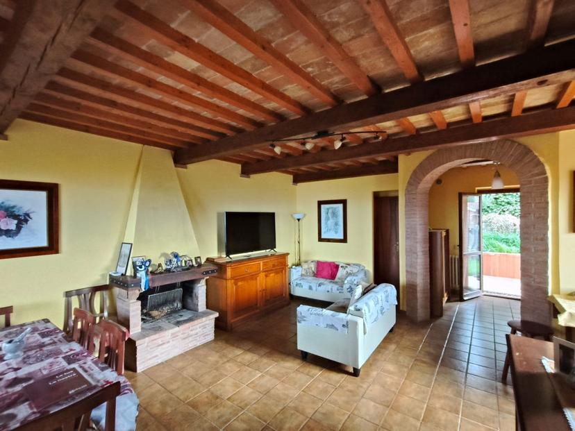 Villa a schiera in Via Poggio Fiorito  Snc, Guardea — foto 2 di 5
