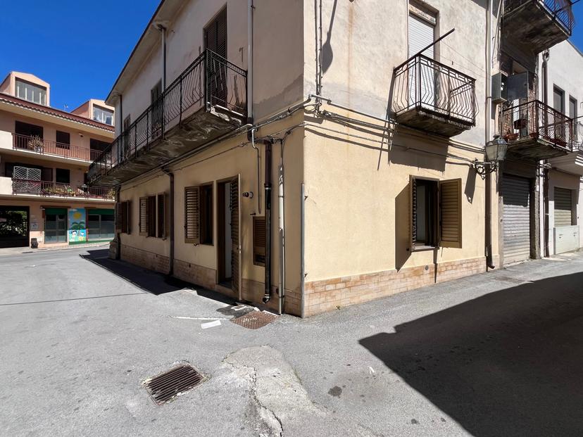 Quadrilocale in Via Garibaldi 606, Barcellona Pozzo di Gotto — foto 4 di 5