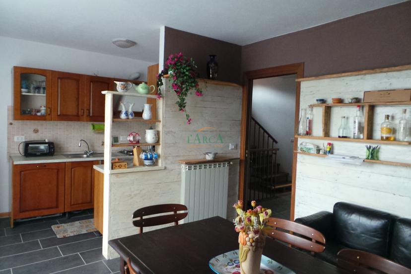 Casa indipendente in Località Odecca, Malonno — foto 3 di 5