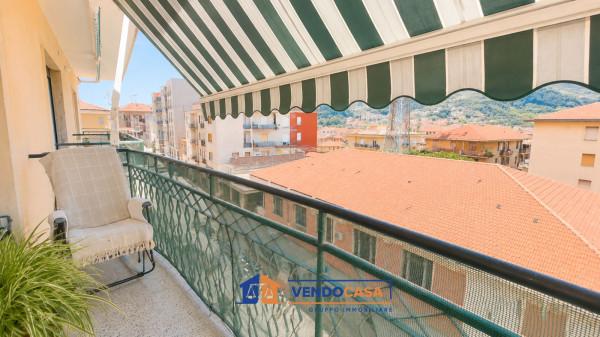 Appartamento in Via Martiri della Libertà 24, Imperia