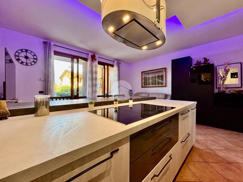 Trilocale in Via T. Albinoni 1, Desenzano del Garda — foto 2 di 5