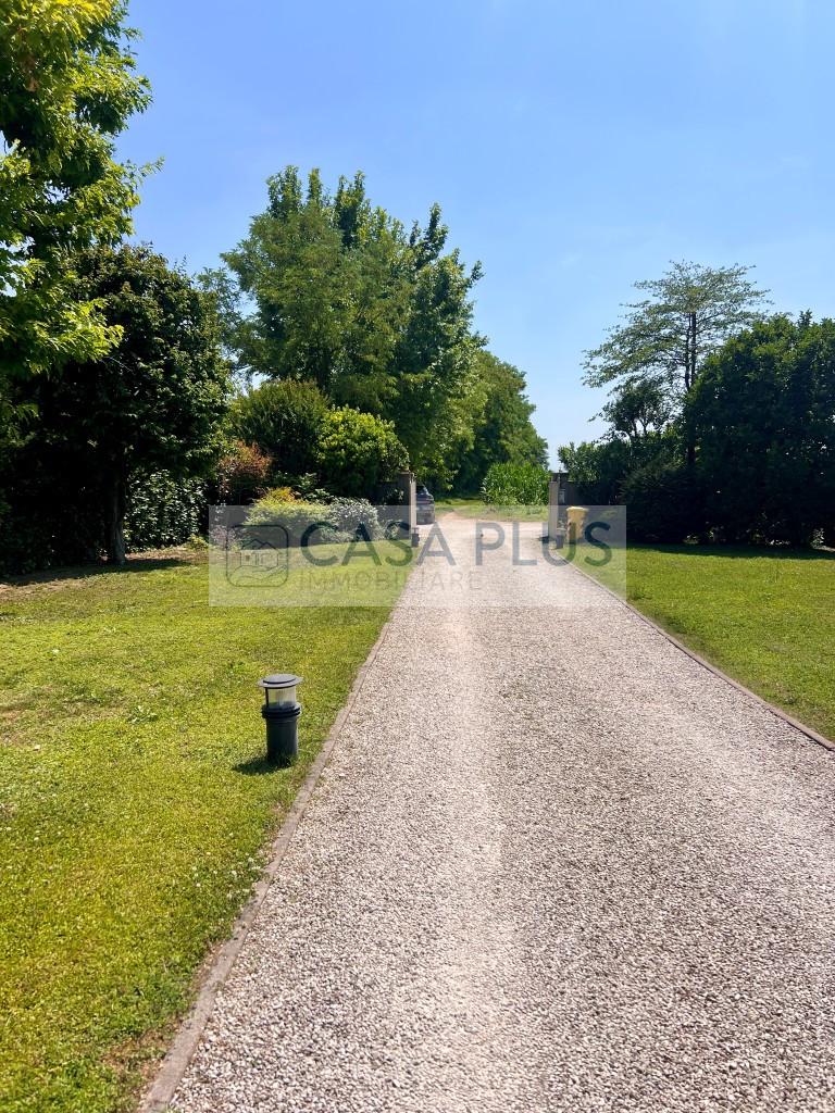 Villa in Via Brega, Tezze sul Brenta
