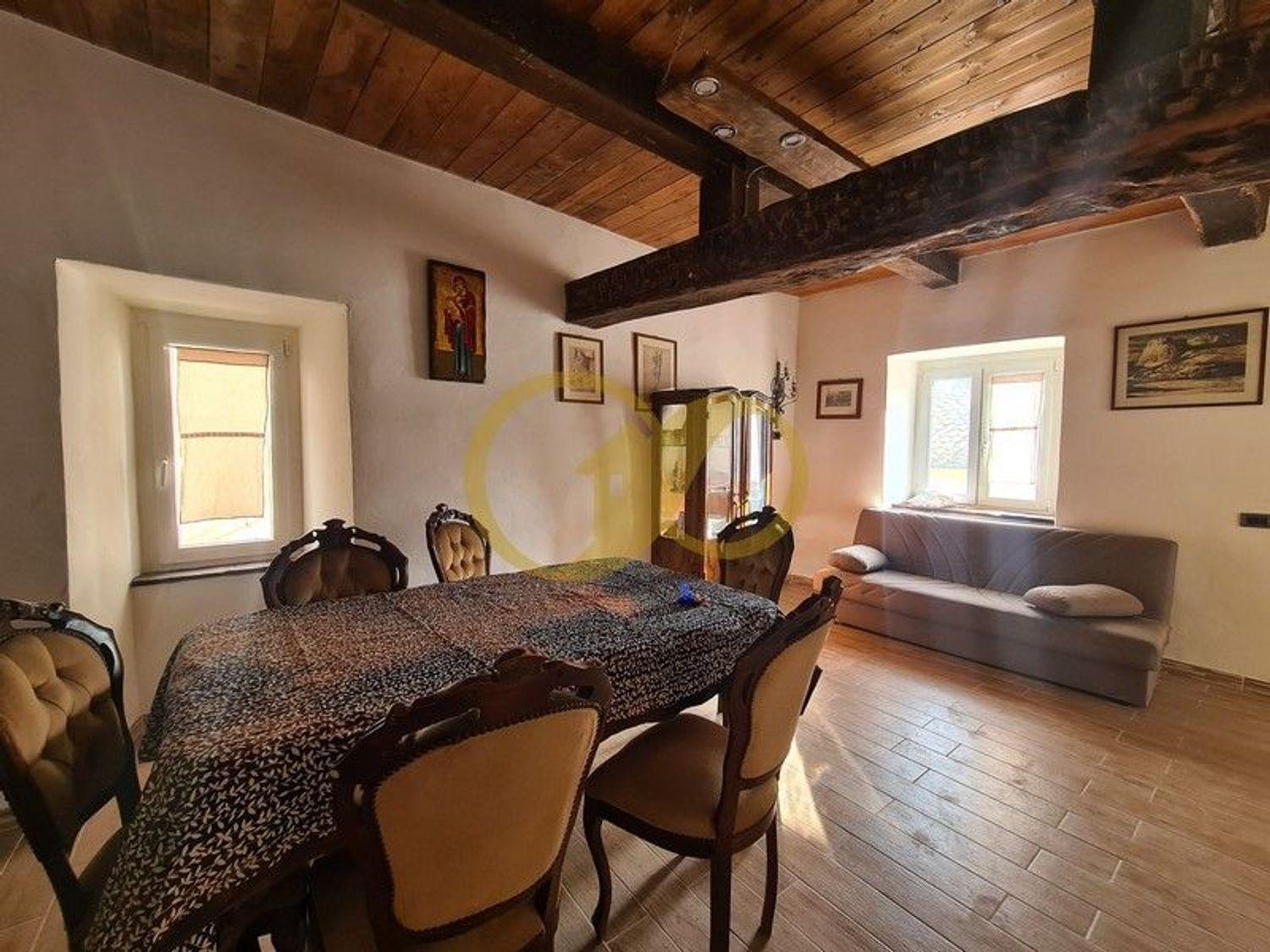 Casa indipendente in Morico, San Ginesio
