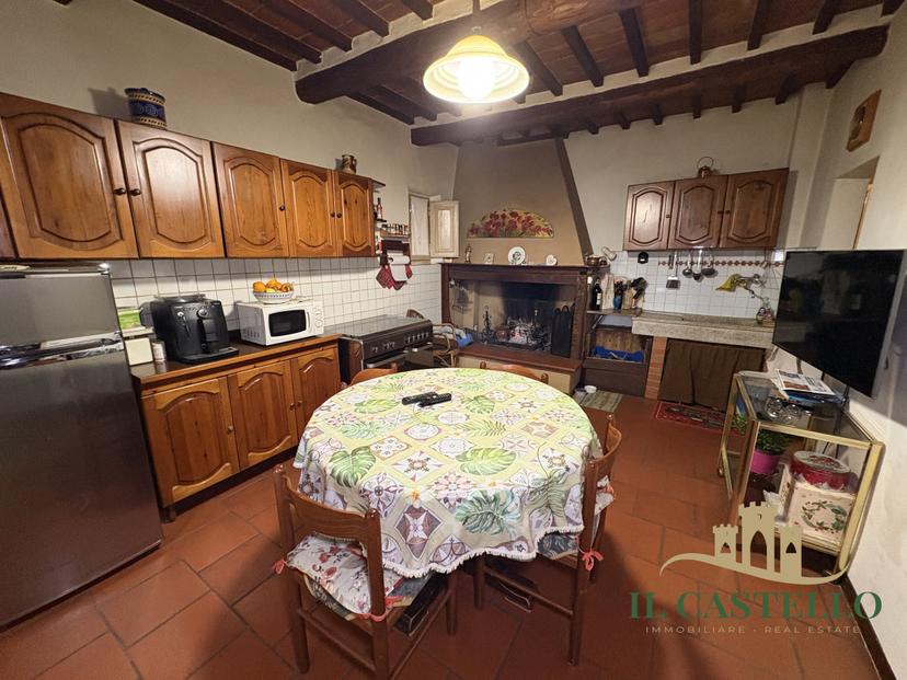Casale in Strada Provinciale di Petrignano del Lago, Castiglione del Lago — foto 2 di 5