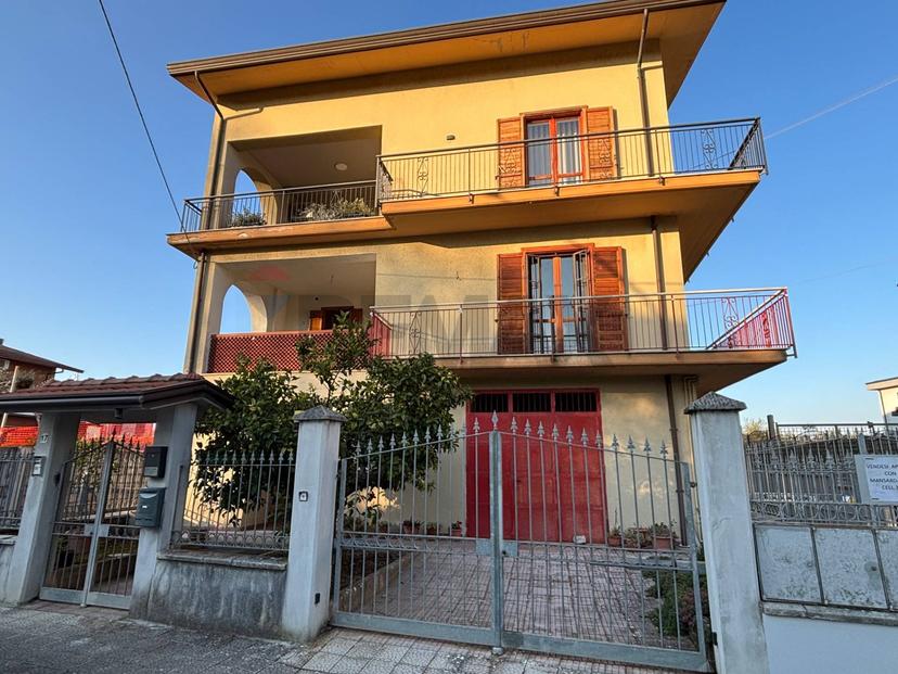Appartamento in Via Campofreddo 17, Calvi — foto 5 di 5