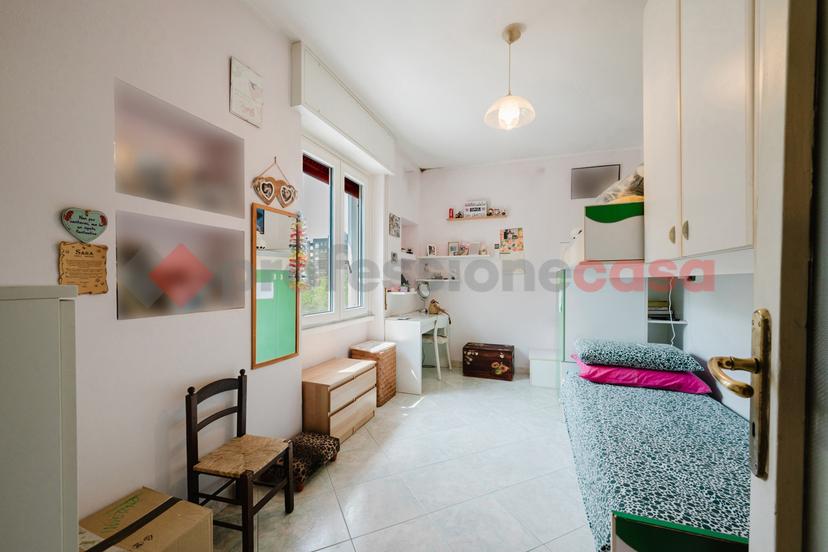 Trilocale in Via Rondoni 6, Milano