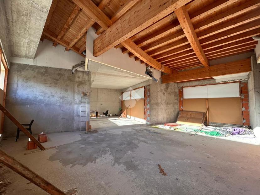 Rustico in Via dei Fantoni, Solto Collina — foto 4 di 5