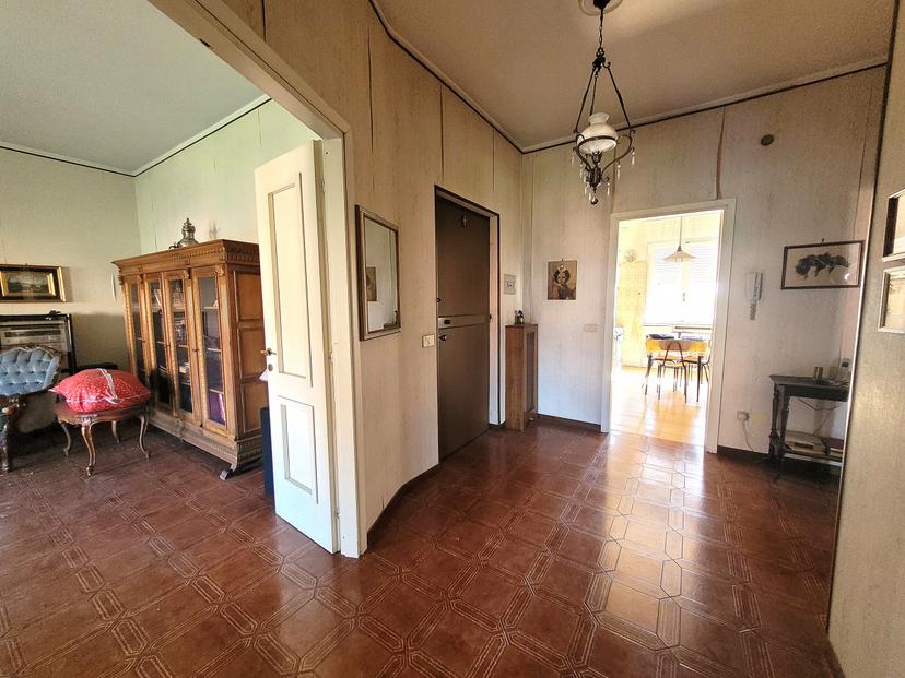 Appartamento in Via Collebeato 40, Brescia