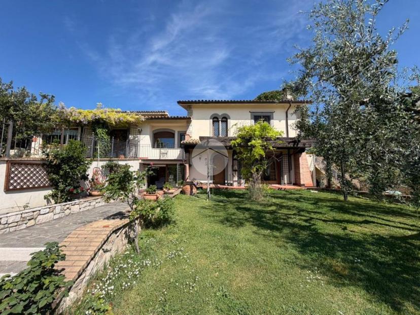 Villa in Strada dei Pioppi 8, Fara in Sabina — foto 3 di 5