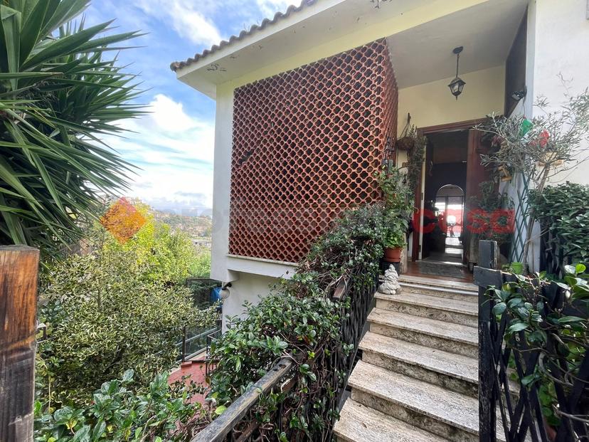 Villa a schiera in Via Filippo Cammarota 14, Minturno — foto 2 di 5