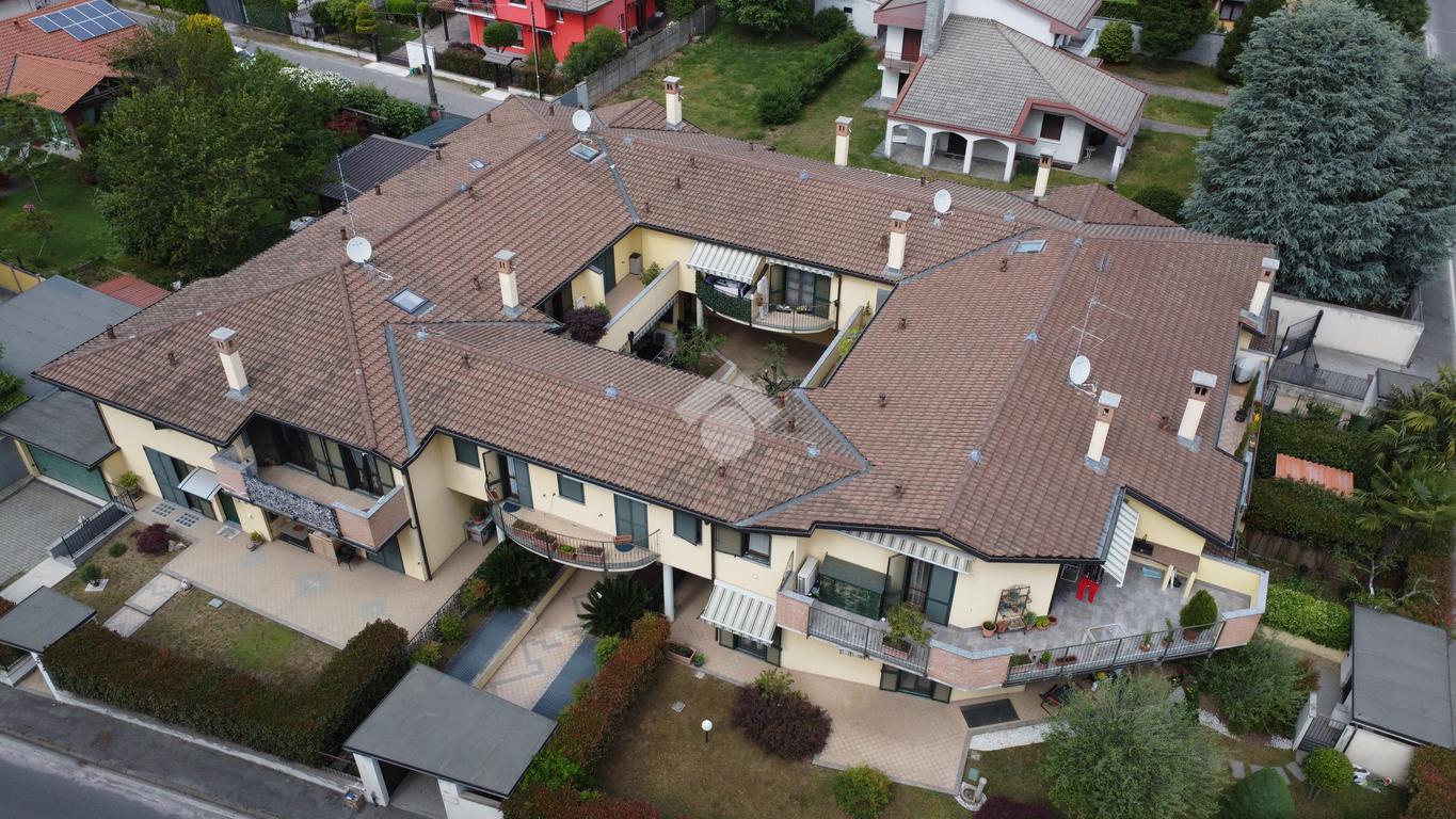 Trilocale in Via XXIV Maggio 65, Cerro Maggiore