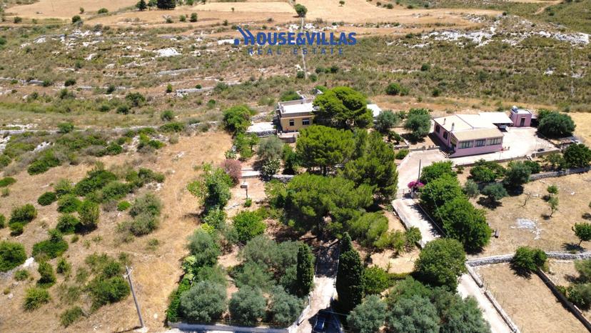 Villa in Contrada Spinita, Avola