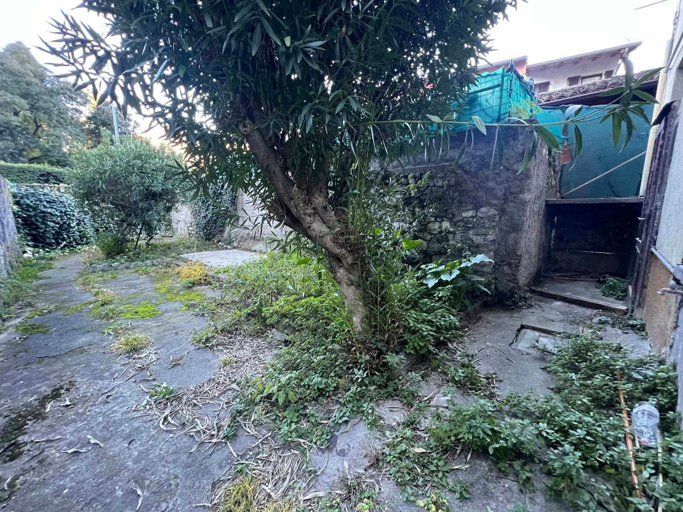 Casa indipendente in Via Michelangelo 34, Lecco