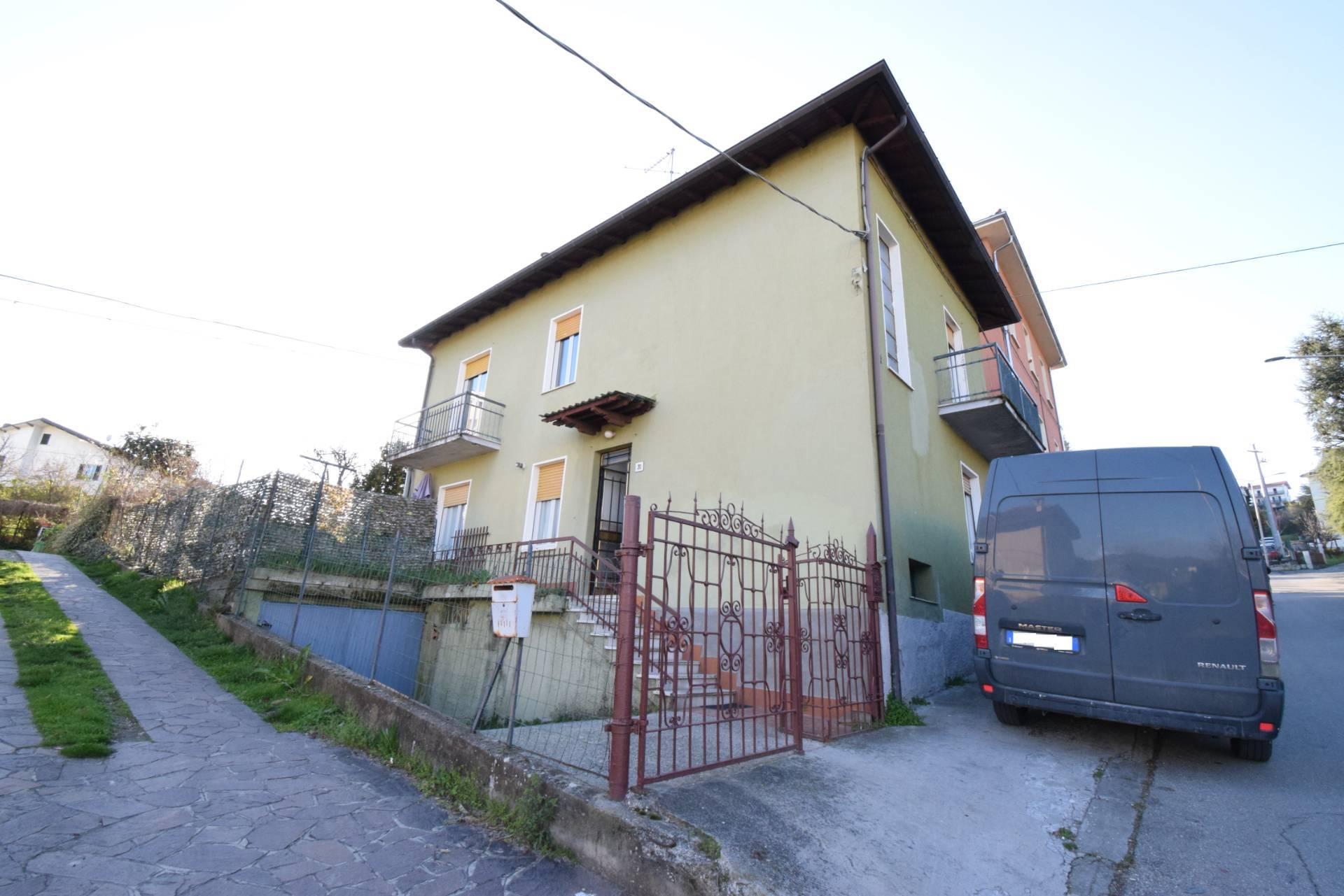 Villa in Via Bottego 31, Salsomaggiore Terme