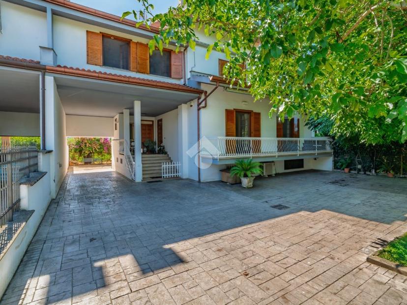 Villa a schiera in Via Sermonetana 141, Sermoneta — foto 3 di 5