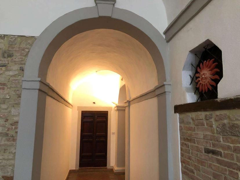 Attico in Piazza del Popolo  6, Todi — foto 2 di 5