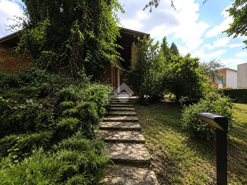 Villa in Via Paolo VI 1, Chiari — foto 4 di 5