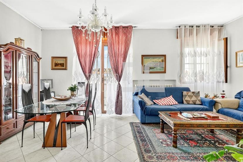 Porzione di casa in Via Podgora, Cesano Maderno