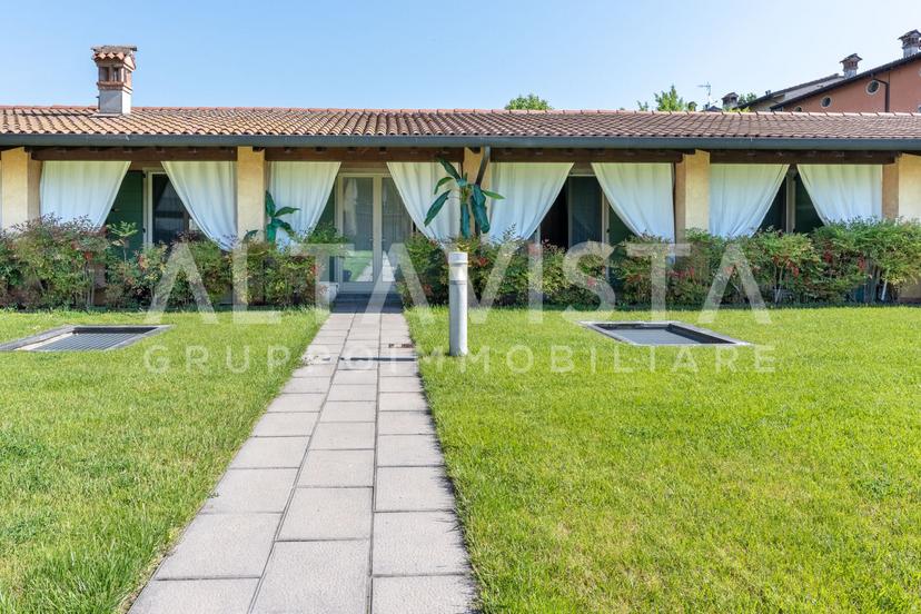 Villa a schiera in Via Trento, Capriano del Colle — foto 2 di 5