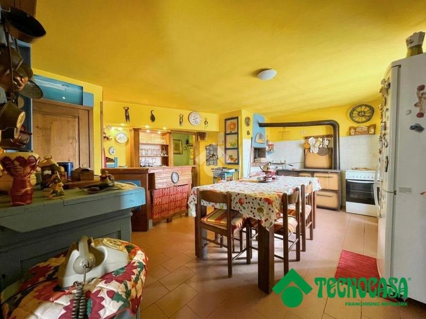 Casa indipendente in Via Borgo di Sotto 10, Sarzana — foto 4 di 5