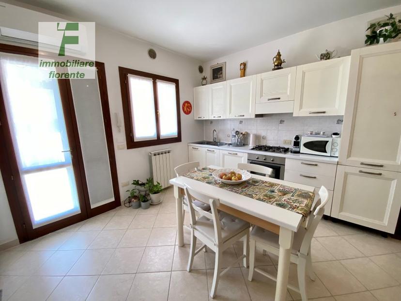 Bilocale in Via Rigotti, Cadoneghe — foto 2 di 5