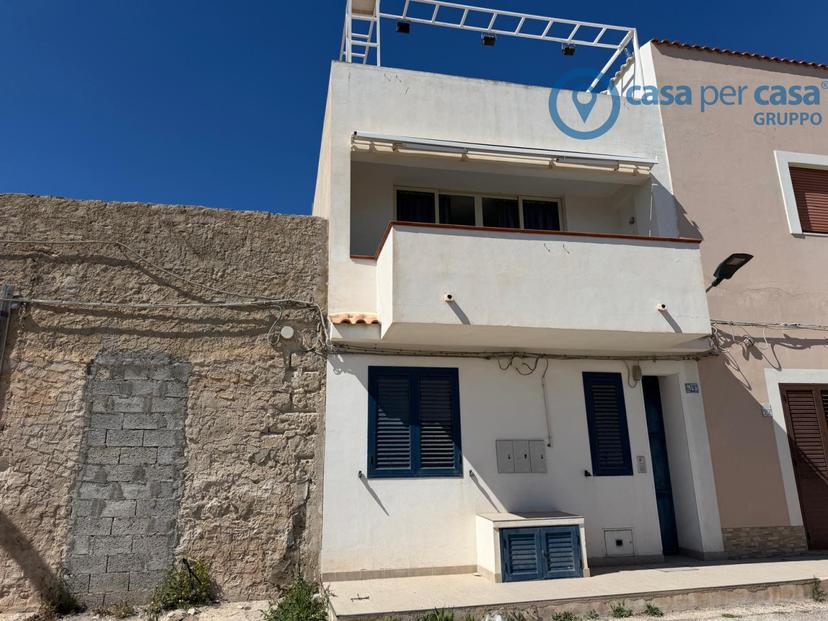 Trilocale, Lampedusa e Linosa — foto 3 di 5