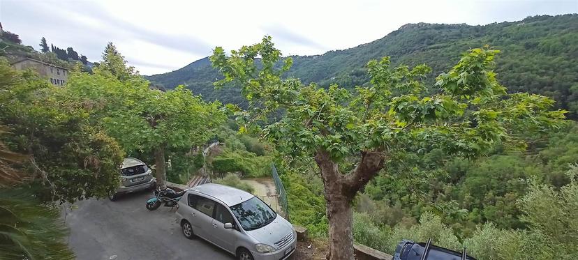 Trilocale in Sp, Apricale — foto 2 di 5