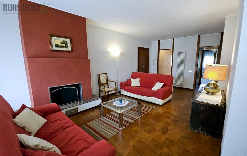 Appartamento in Via Castiglioni, Mozzate — foto 4 di 5