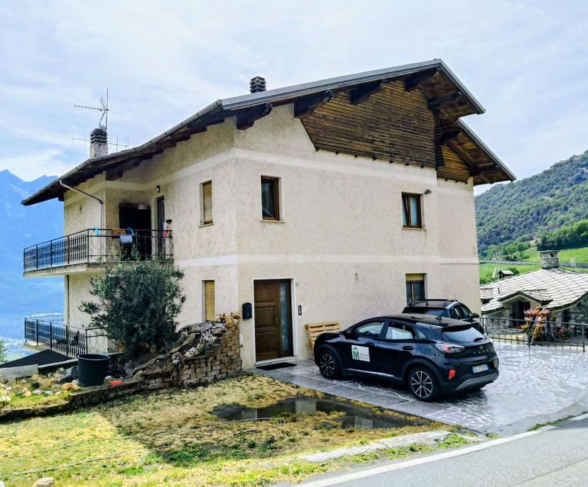 Quadrilocale in Fraye 28, Verrayes — foto 4 di 5