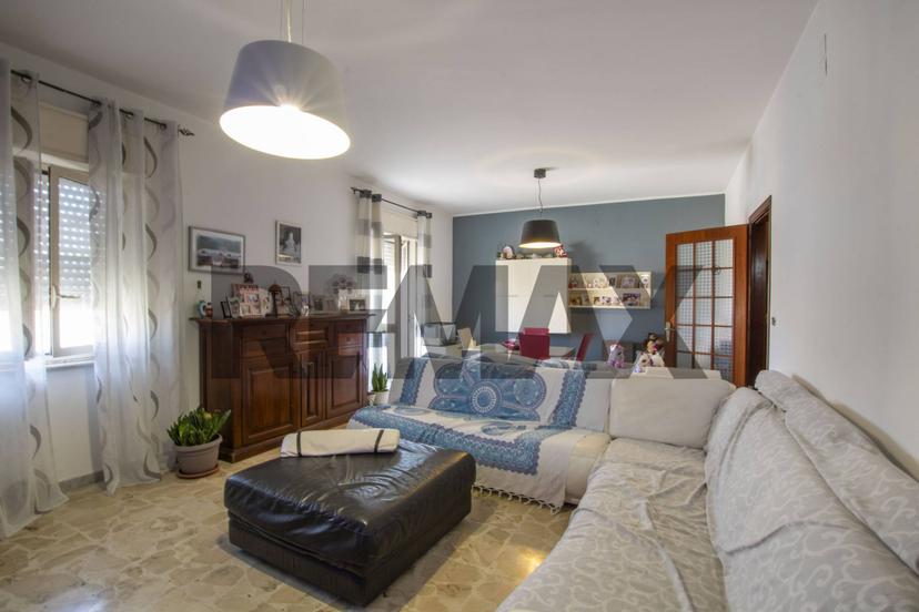 Appartamento in Via Fillioley 8, Siracusa