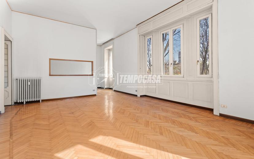 Appartamento in Via Cadore 10, Milano