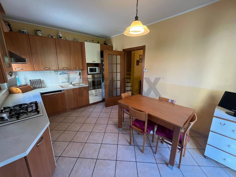Casa indipendente in Via Binda 19, Besozzo — foto 4 di 5