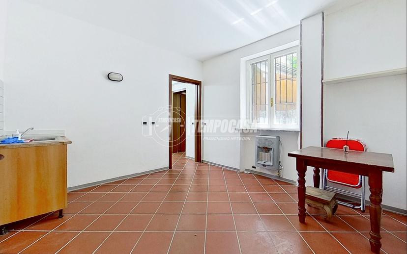 Bilocale in Via Monte Grappa 17, Salsomaggiore Terme — foto 3 di 5