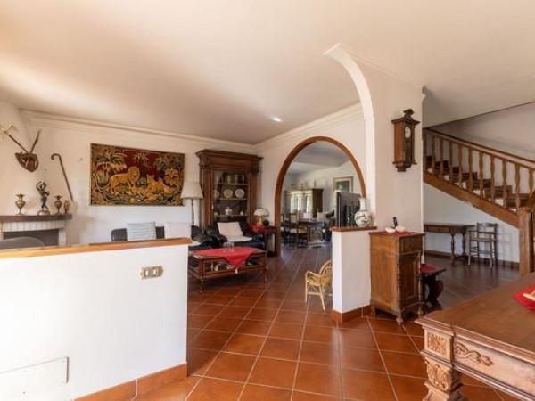 Villa in Via Laglio, Roma