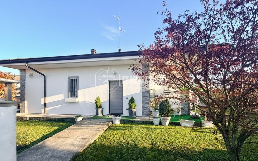 Villa a schiera in Via Giuseppe Verdi 8, Comazzo — foto 4 di 5