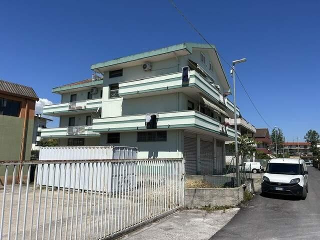 Quadrilocale in Via Ottaviano 16, San Giovanni Teatino — foto 2 di 5