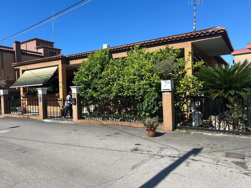Casa indipendente in Via del Giaggiolo, Latina — foto 2 di 5