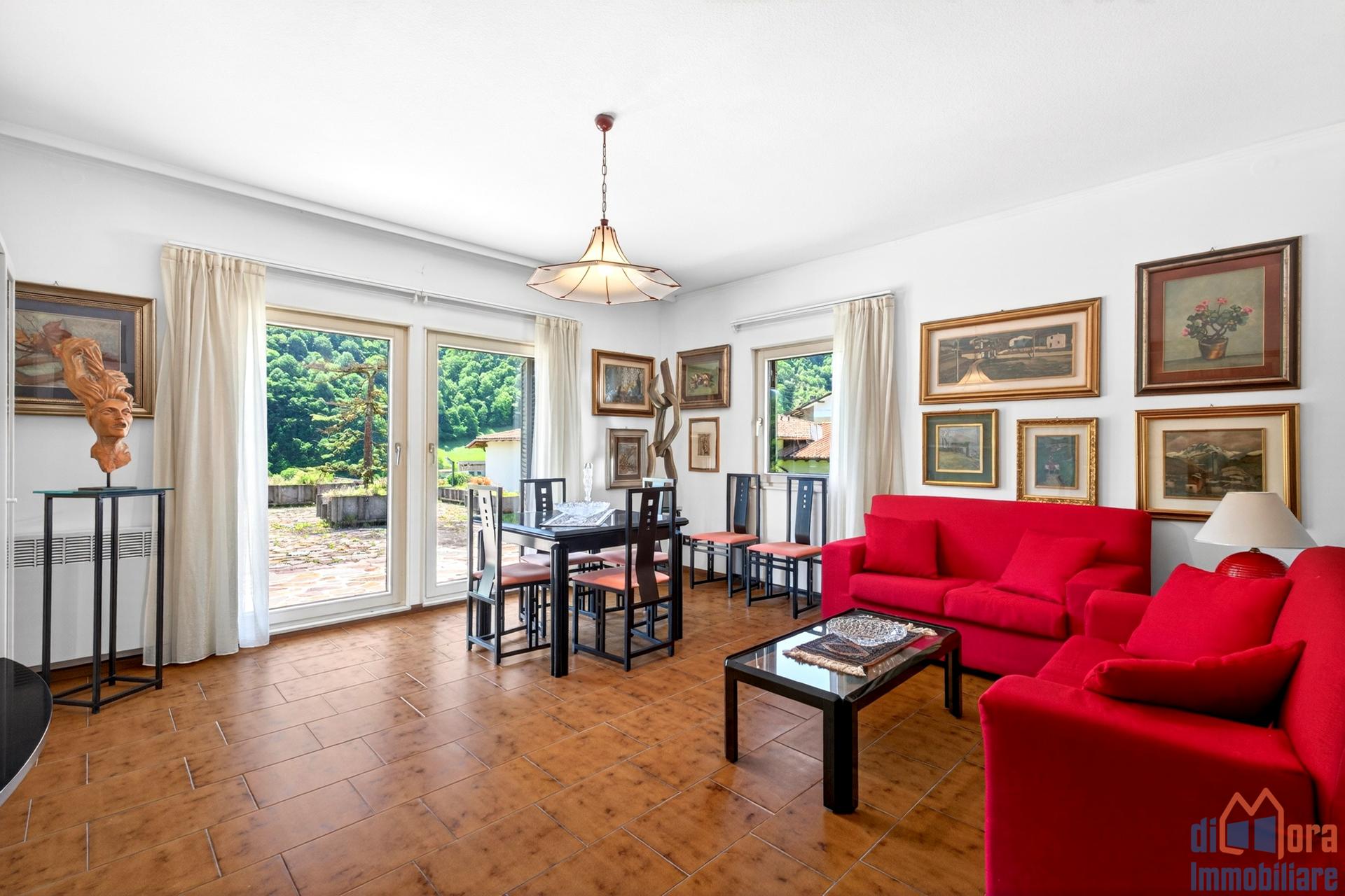 Villa in Via Mocenigo 13, Vestone