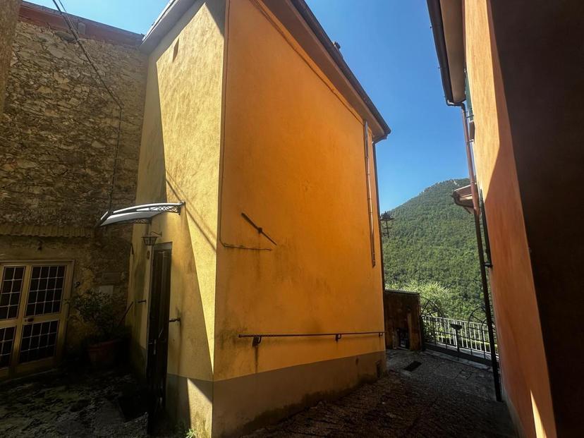 Terratetto, Fabbriche di Vergemoli — foto 2 di 5