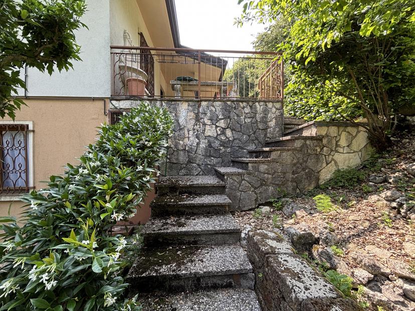 Villa in Via Priare, Zovencedo — foto 4 di 5