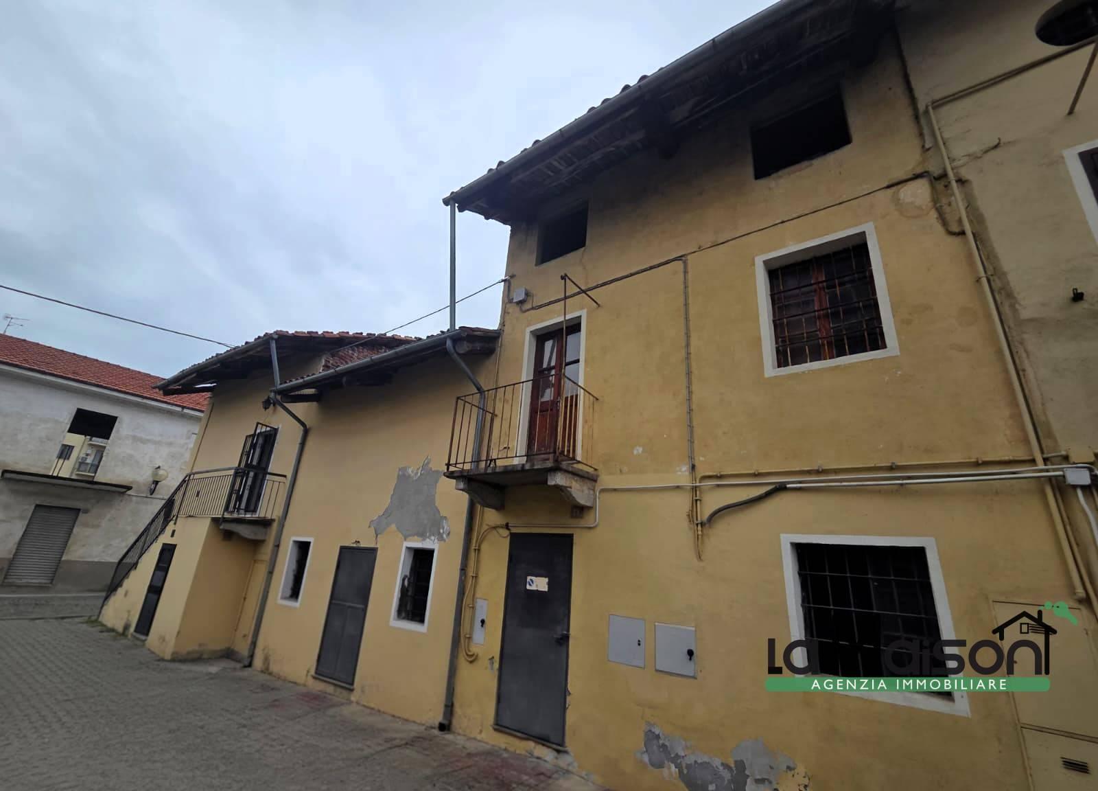 Casa indipendente in Via Torino 41, Santhià