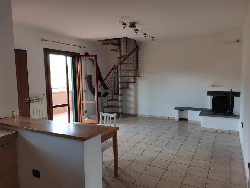 Appartamento, Casole d'Elsa — foto 2 di 5