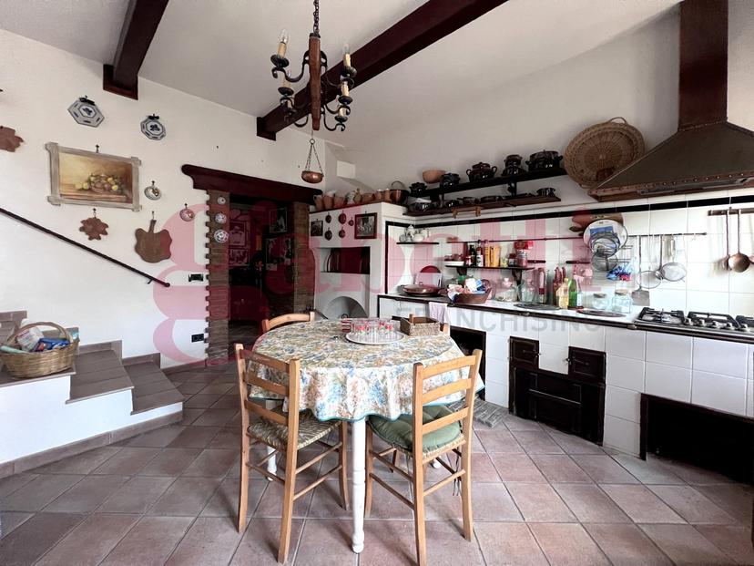 Casa indipendente in Contrada San Marzano 8, San Lorenzo Maggiore — foto 5 di 5