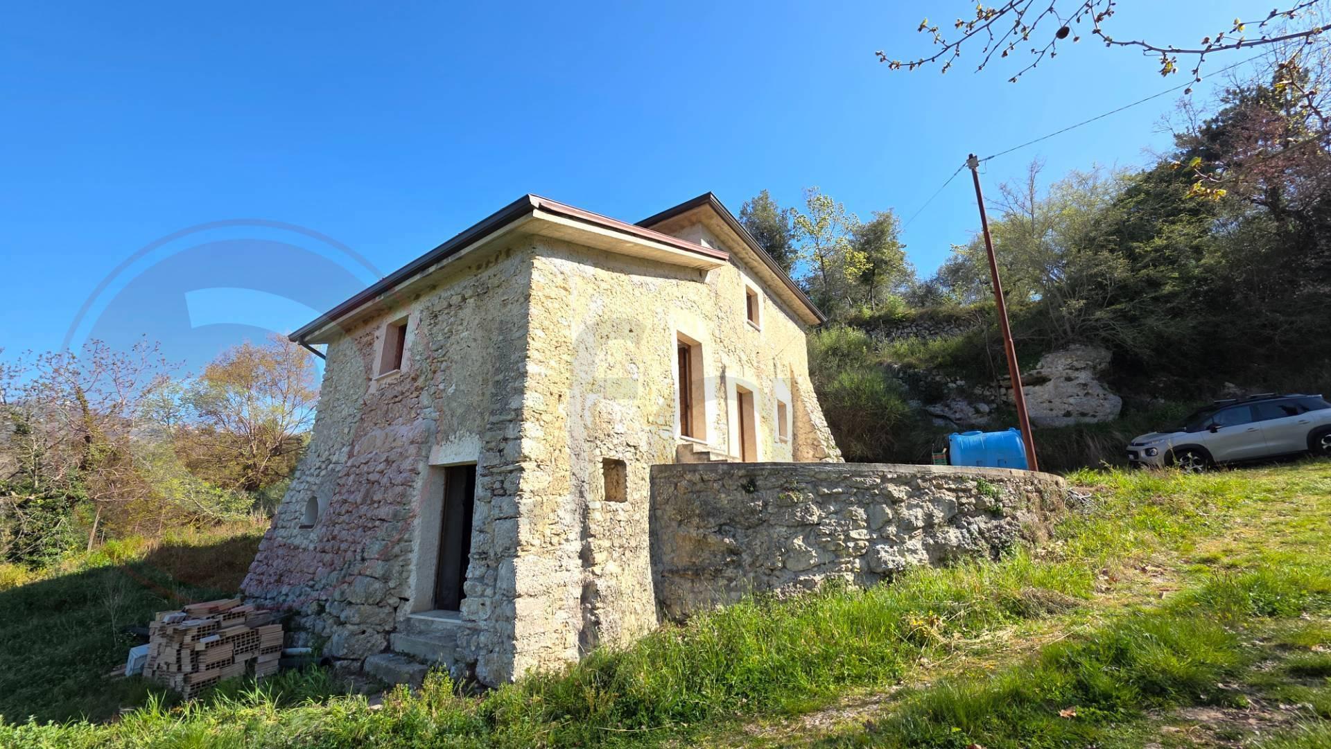 Rustico in Via Barbanera Snc, Santopadre