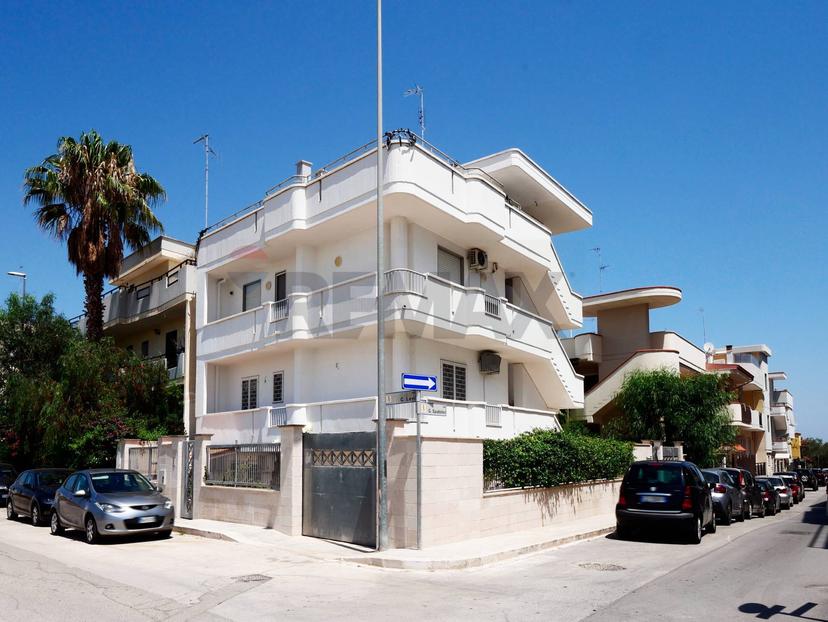 Casa indipendente in Spadolini 23, Capurso — foto 2 di 5