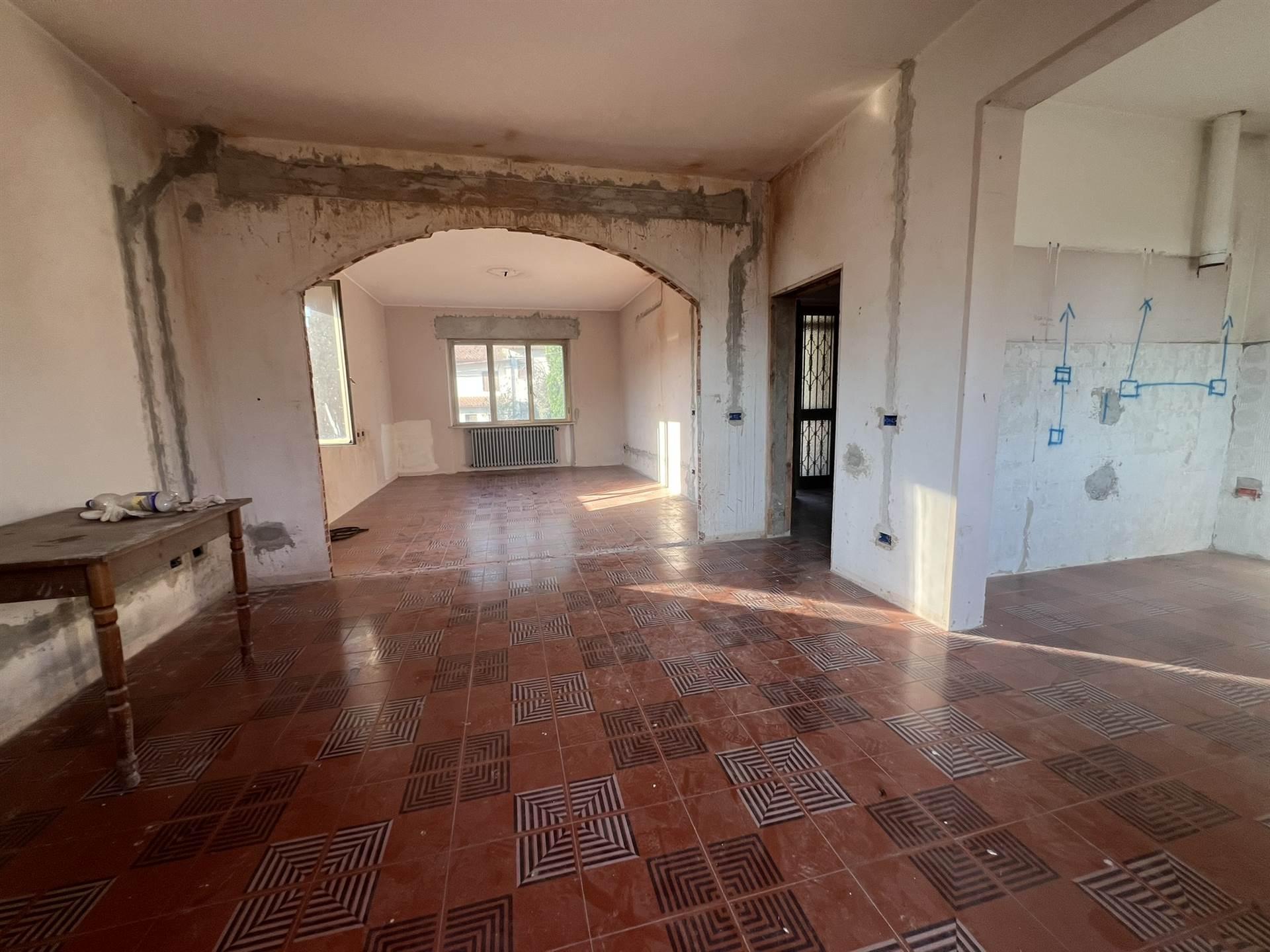 Villa bifamiliare, Monteverdi Marittimo