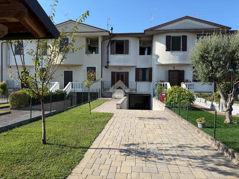 Villa a schiera in Via Romagna 13, Leno — foto 4 di 5