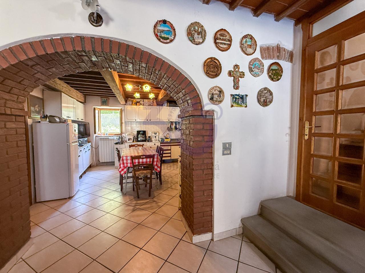 Casa indipendente in Subbiano Pressi, Subbiano