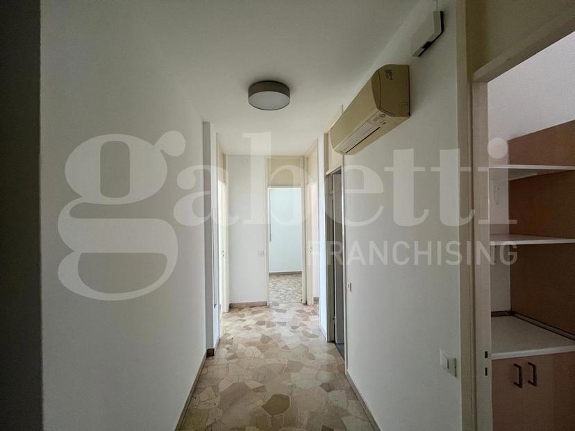 Bilocale in Viale Petrocchi  21, Milano