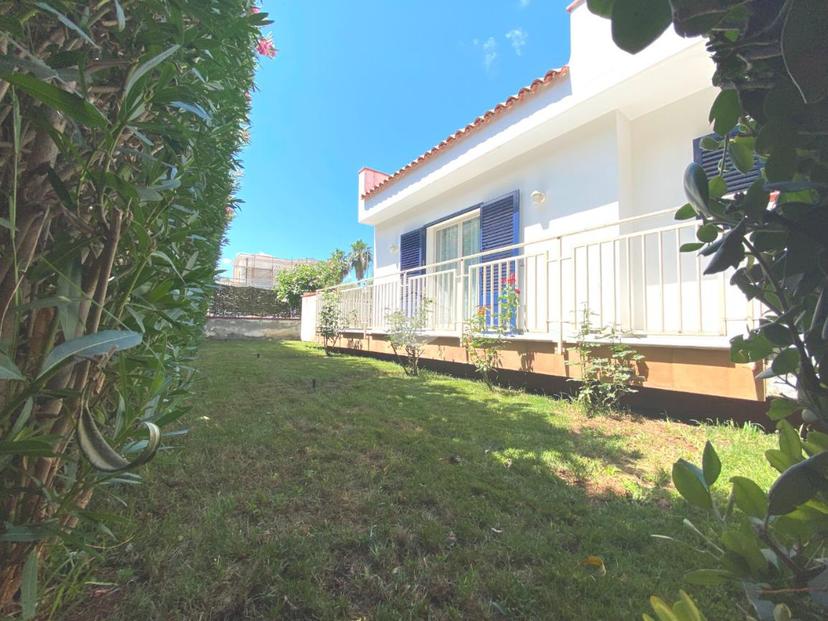 Villa in Via S. Giovanni Bosco 14, Isola delle Femmine — foto 3 di 5